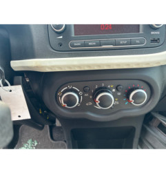 RENAULT TWINGO 3 PHASE 1 1.0i - 12V SCE 70