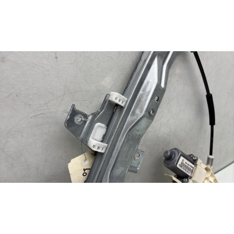 Leve vitre electrique arriere gauche PEUGEOT 407 Photo n°7