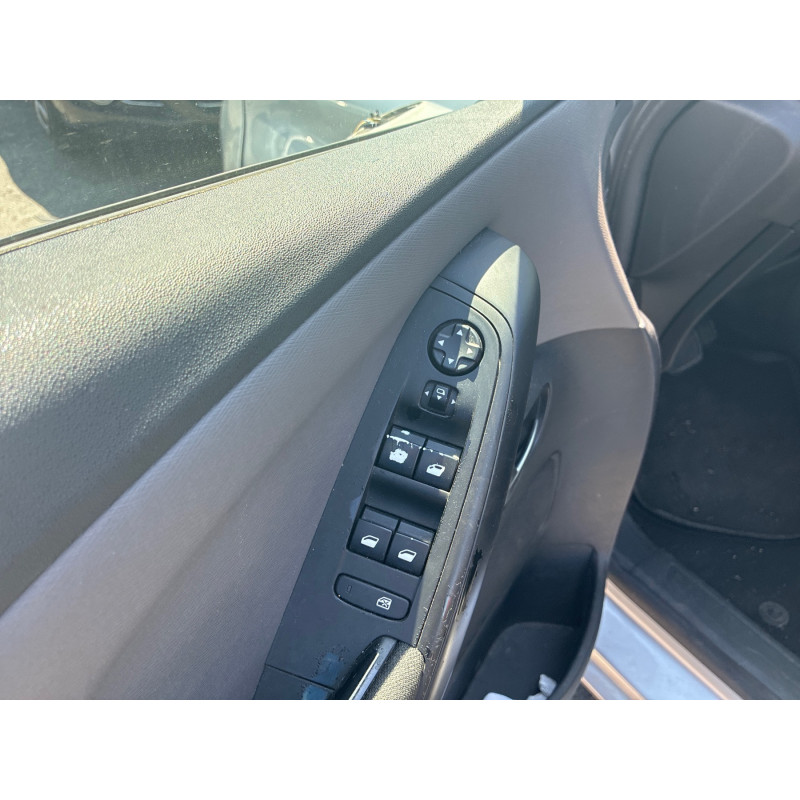 CITROEN C4 PICASSO 2 PHASE 1 1.6 HDI - 8V TURBO Photo n°14