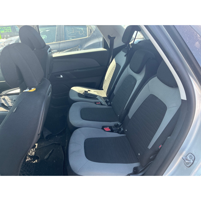 CITROEN C4 PICASSO 2 PHASE 1 1.6 HDI - 8V TURBO Photo n°24