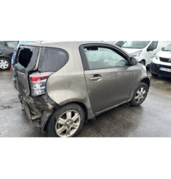 Afficheur TOYOTA IQ