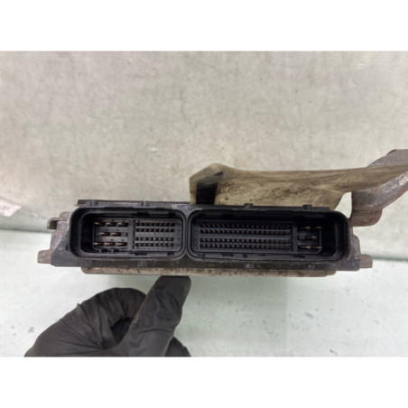Calculateur moteur TOYOTA IQ