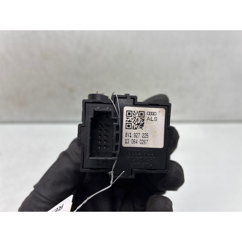 Poignee electrique frein a main AUDI A3 3 Photo n°4
