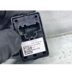 Interrupteur de leve vitre avant droit FORD FIESTA 7
