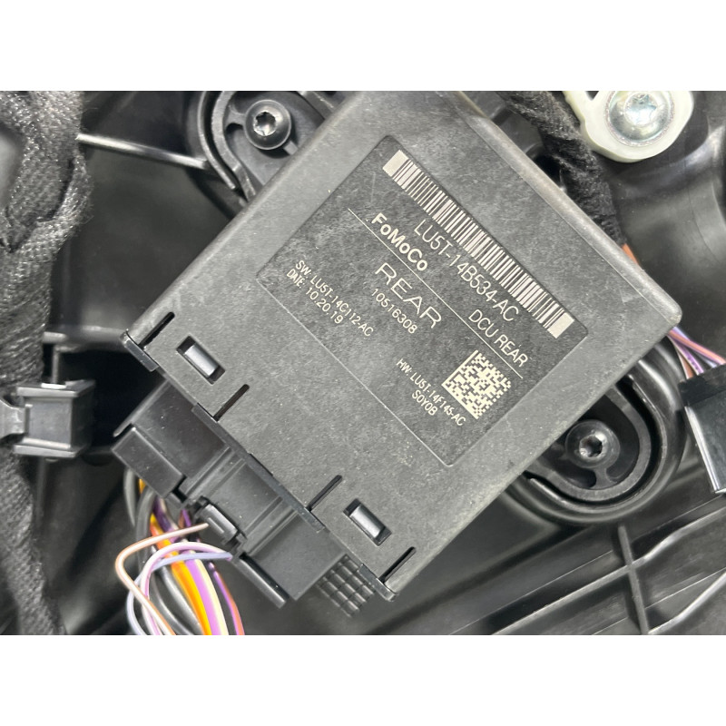 Leve vitre electrique arriere droit FORD FIESTA 7 Photo n°1