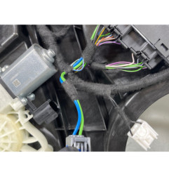 Leve vitre electrique avant gauche FORD FIESTA 7
