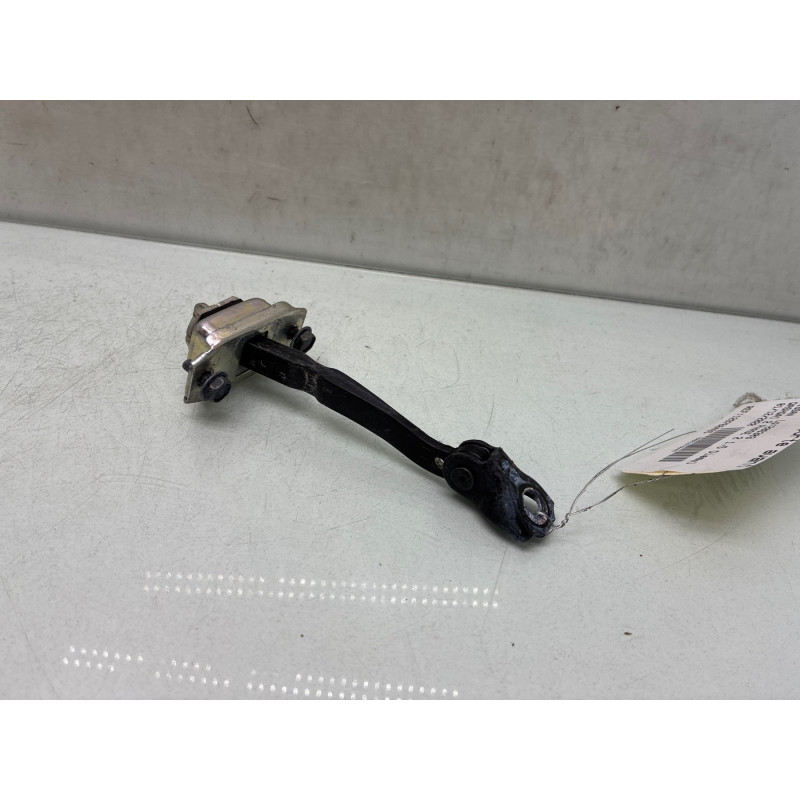 Arret de porte avant droit NISSAN QASHQAI 2 Photo n°3