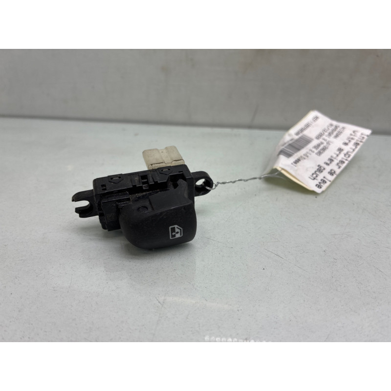 Interrupteur de leve vitre arriere gauche NISSAN QASHQAI 2 Photo n°3