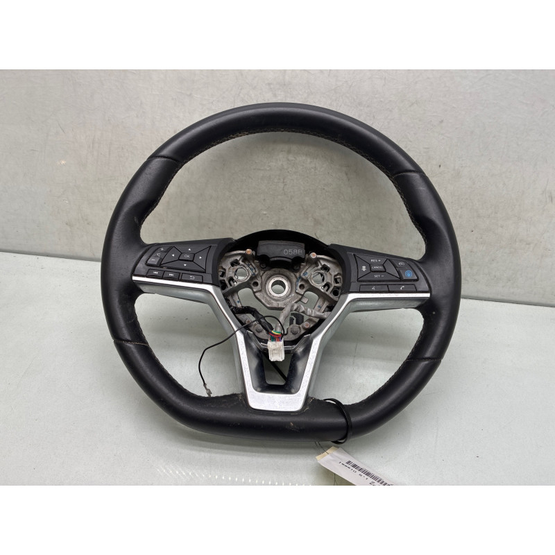 Volant NISSAN QASHQAI 2 Photo n°2