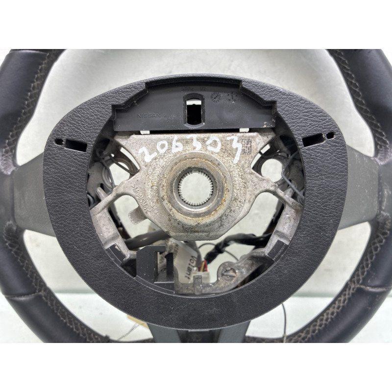 Volant NISSAN QASHQAI 2 Photo n°3