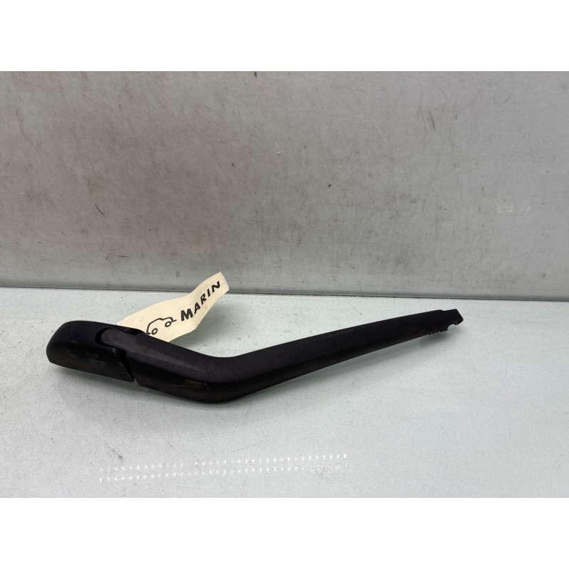 Bras essuie glace arriere TOYOTA IQ Photo n°4