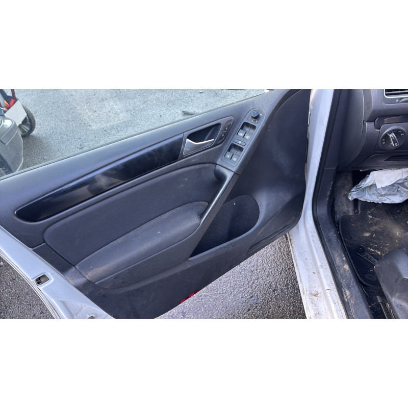 Bloc ABS (freins anti-blocage) VOLKSWAGEN GOLF 6 Photo n°13