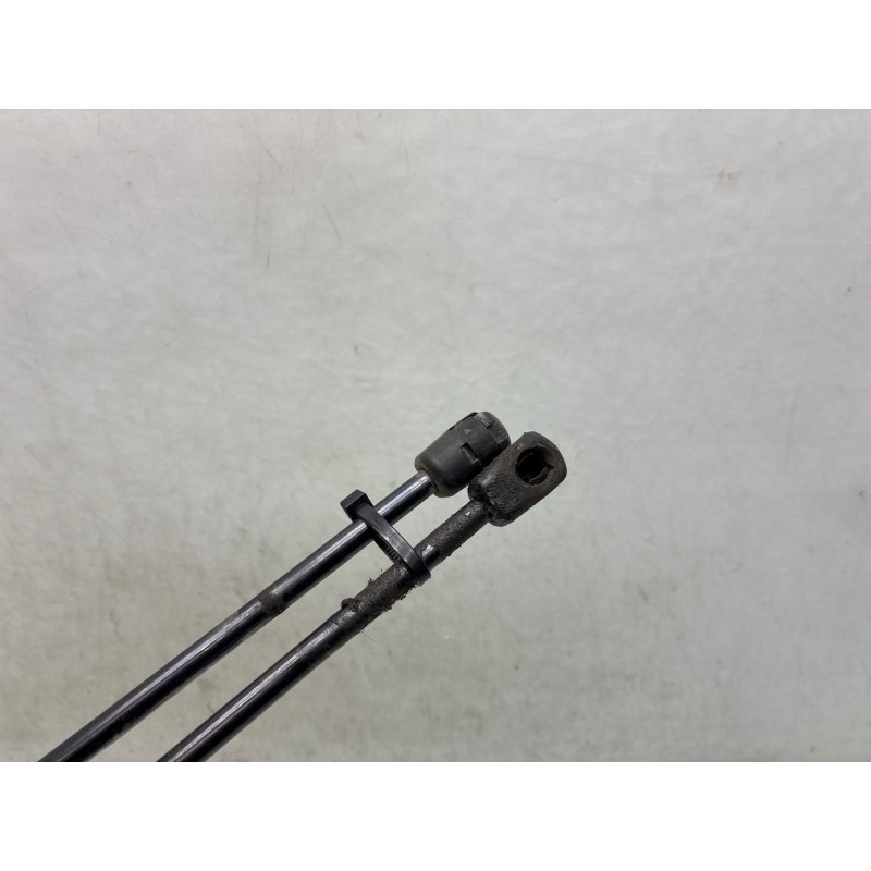 Verin de coffre CITROEN C4 GRAND PICASSO 2 Photo n°4