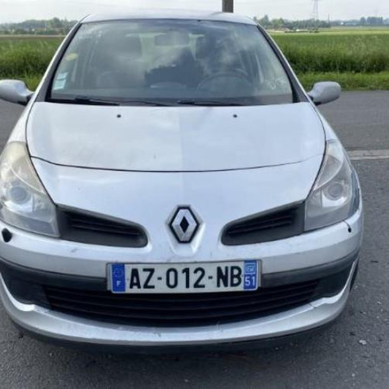 Pretensionneur de ceinture arriere gauche RENAULT CLIO 3 Photo n°6