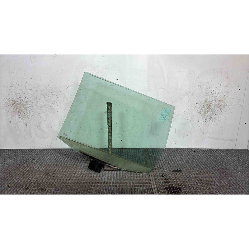 Vitre arriere droit RENAULT ESPACE 3 Photo n°2