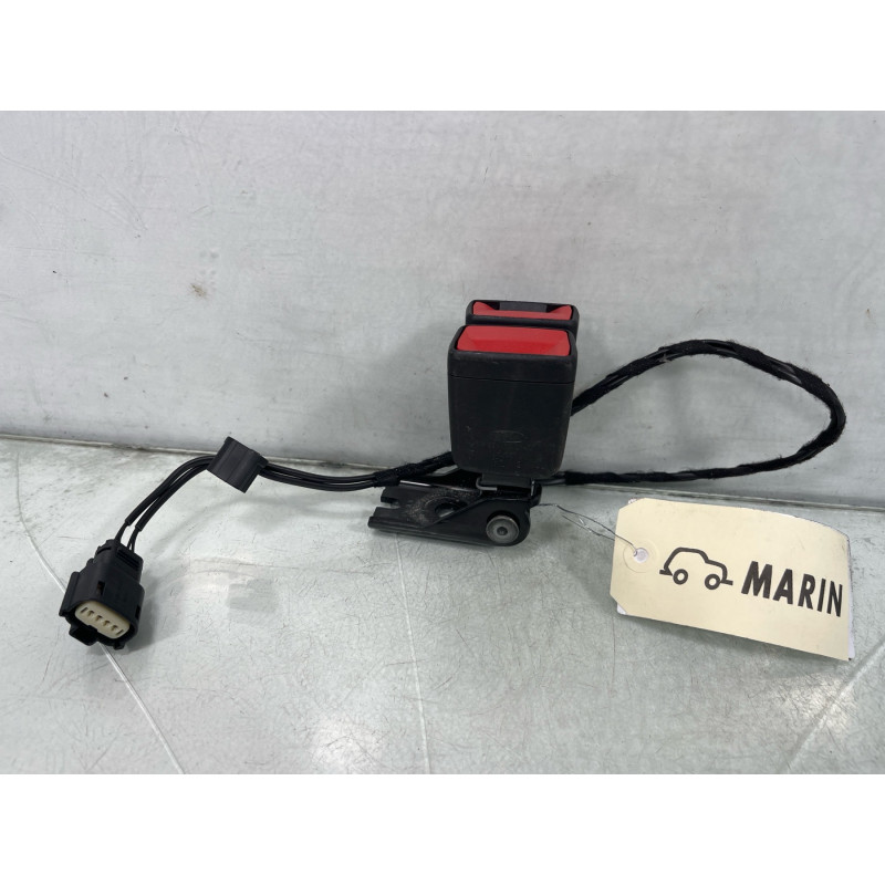 Attache ceinture arriere droit FORD FIESTA 7 Photo n°1