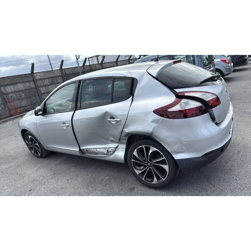 Vitre avant droit RENAULT MEGANE 3 Photo n°16