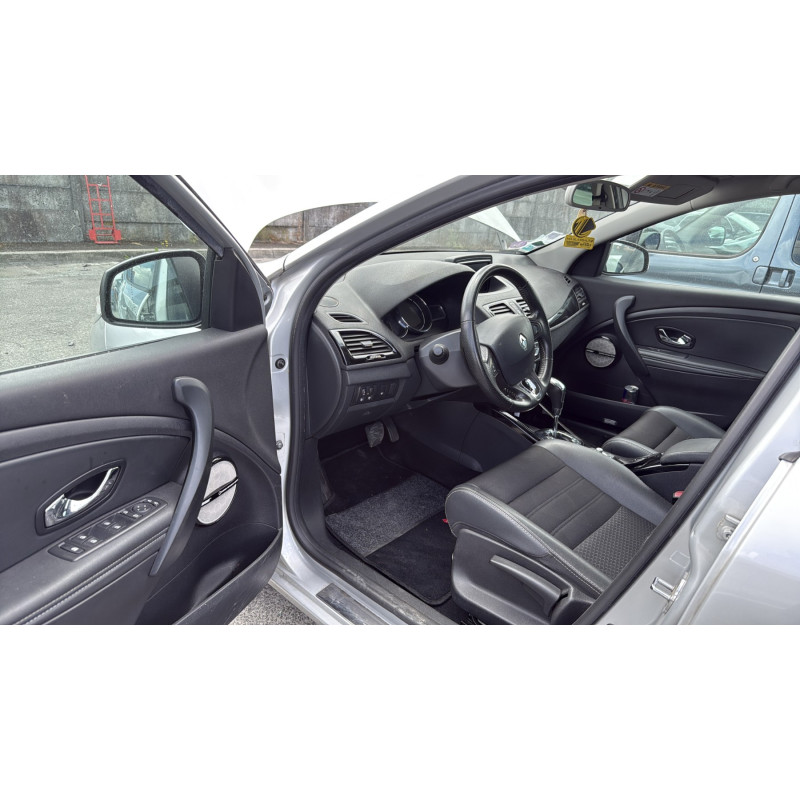 Vitre avant droit RENAULT MEGANE 3 Photo n°19