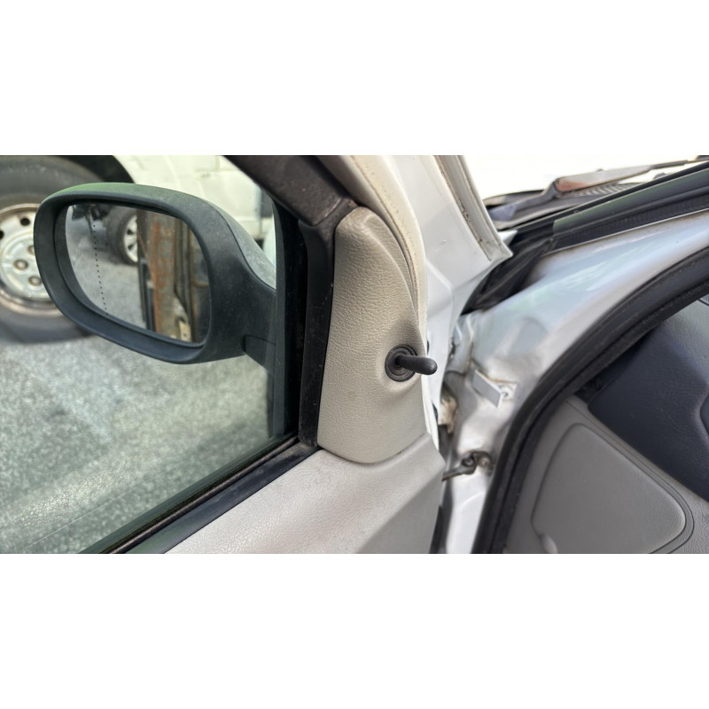 Retroviseur droit RENAULT CLIO 2 Photo n°8
