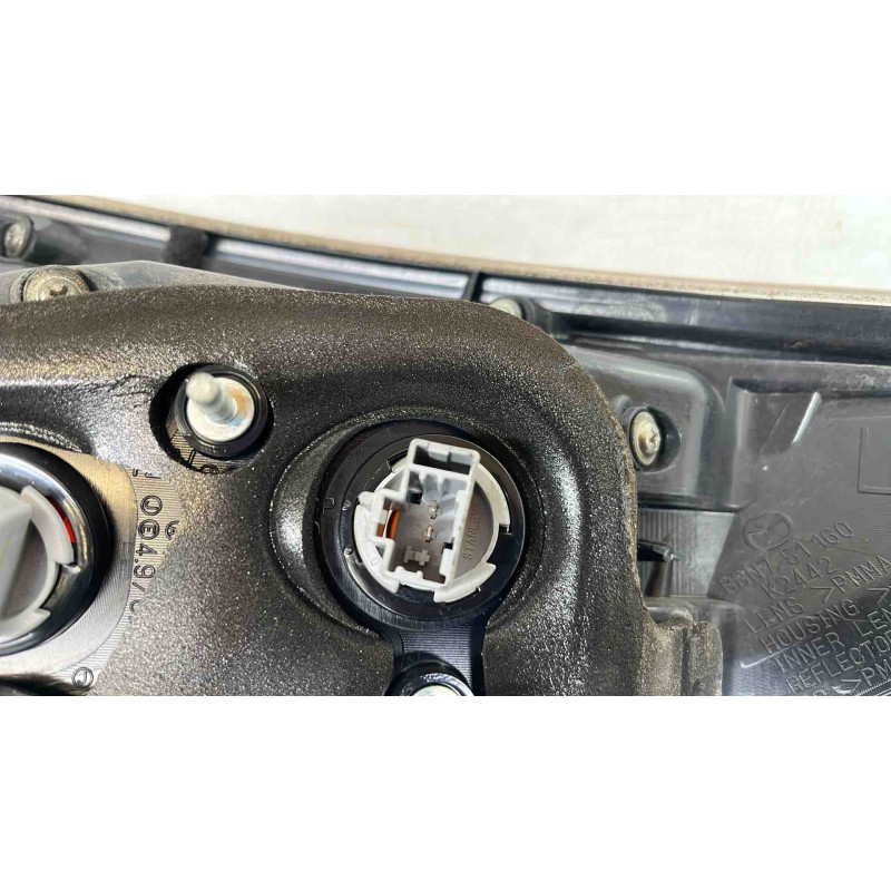 Feu arriere principal gauche (feux) MAZDA 3 2 Photo n°4