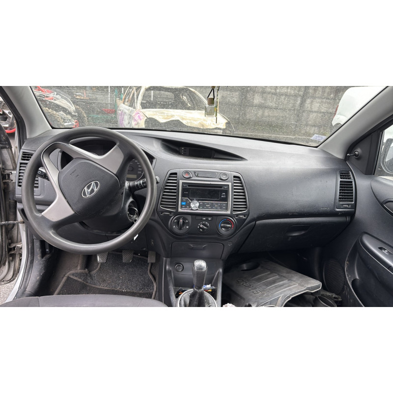 Leve vitre electrique avant gauche HYUNDAI I 20 1 Photo n°16