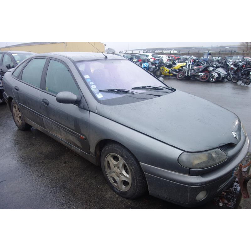 Compresseur clim RENAULT LAGUNA 1 Photo n°5