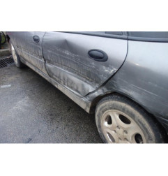 Compresseur clim RENAULT LAGUNA 1