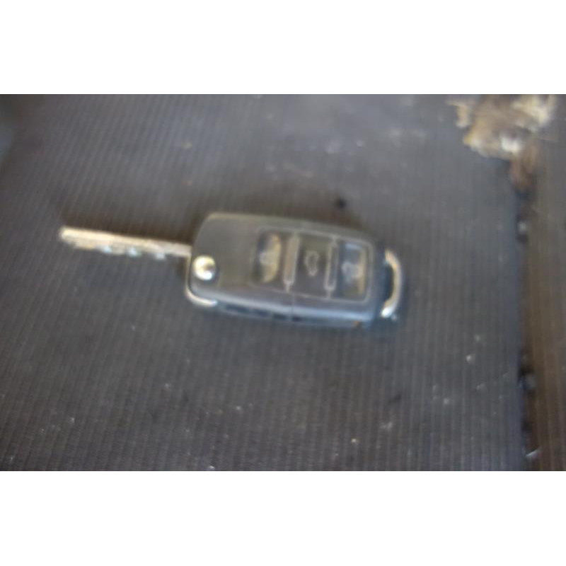 Cardan gauche (transmission) VOLKSWAGEN GOLF 5 Photo n°3
