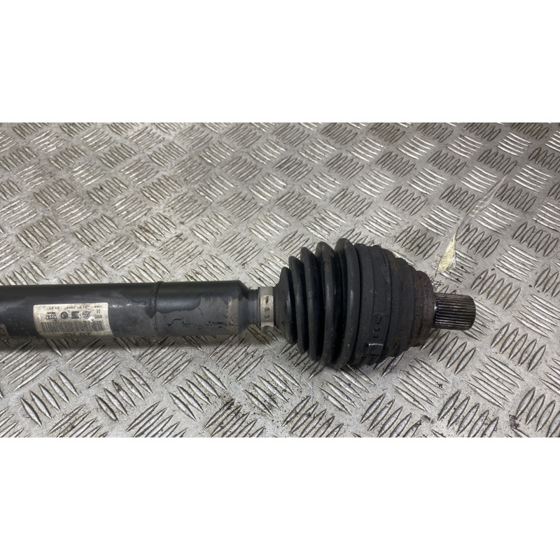 Cardan droit (transmission) VOLKSWAGEN PASSAT 5 Photo n°3