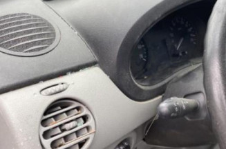 Serrure avant droit RENAULT KANGOO 1