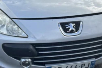 Serrure avant droit PEUGEOT 307