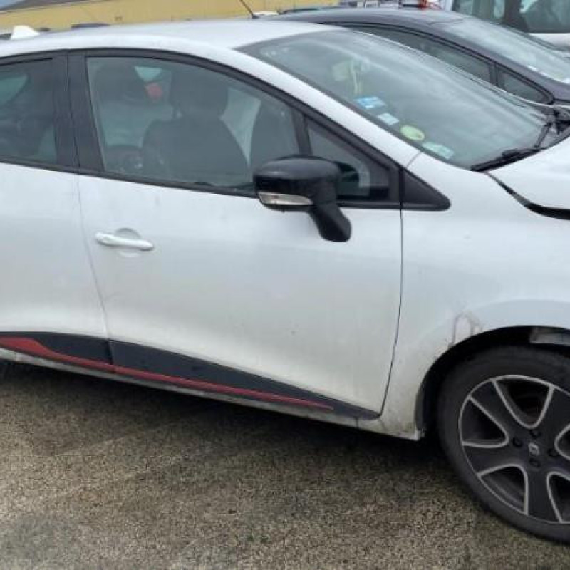 Verin de capot RENAULT CLIO 4 Photo n°12