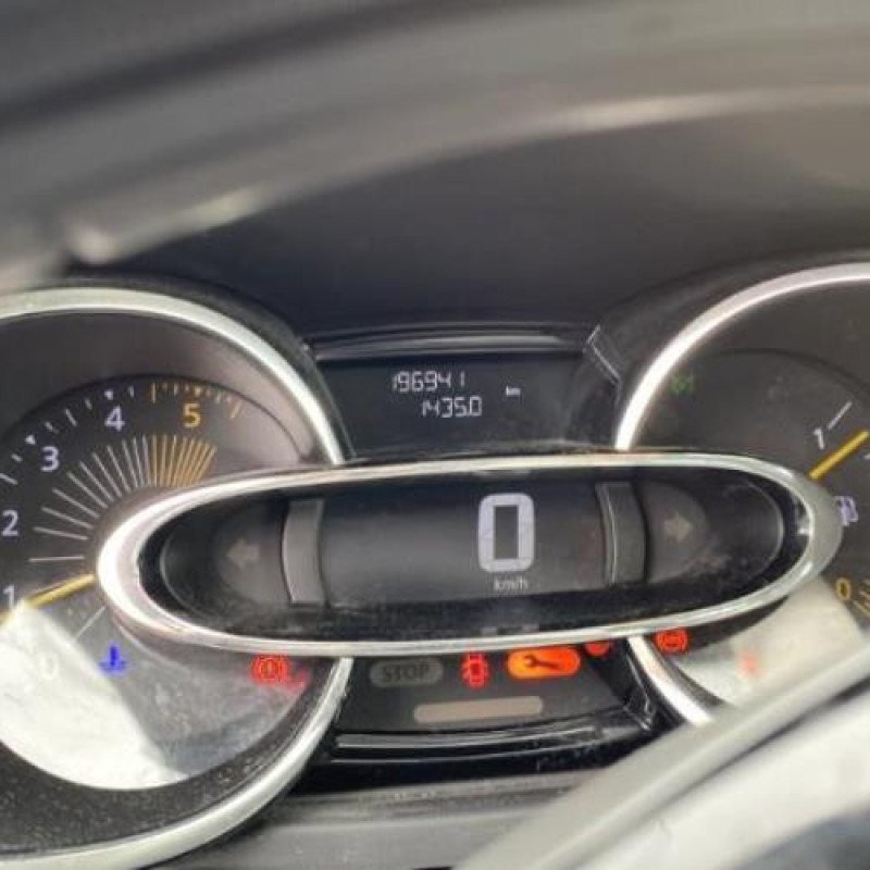 Verin de capot RENAULT CLIO 4 Photo n°15