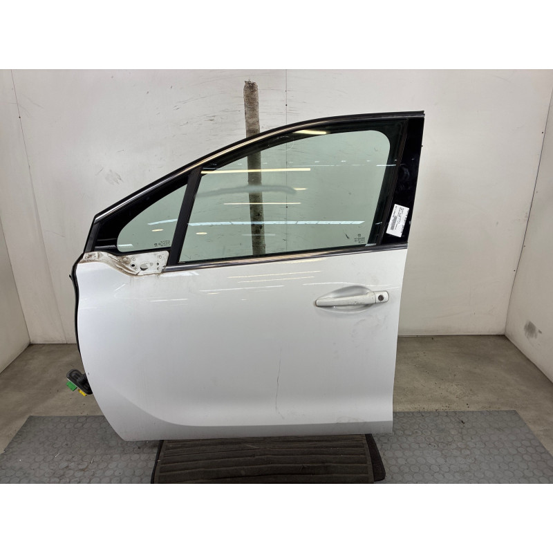 Porte avant gauche PEUGEOT 208 1 Photo n°1