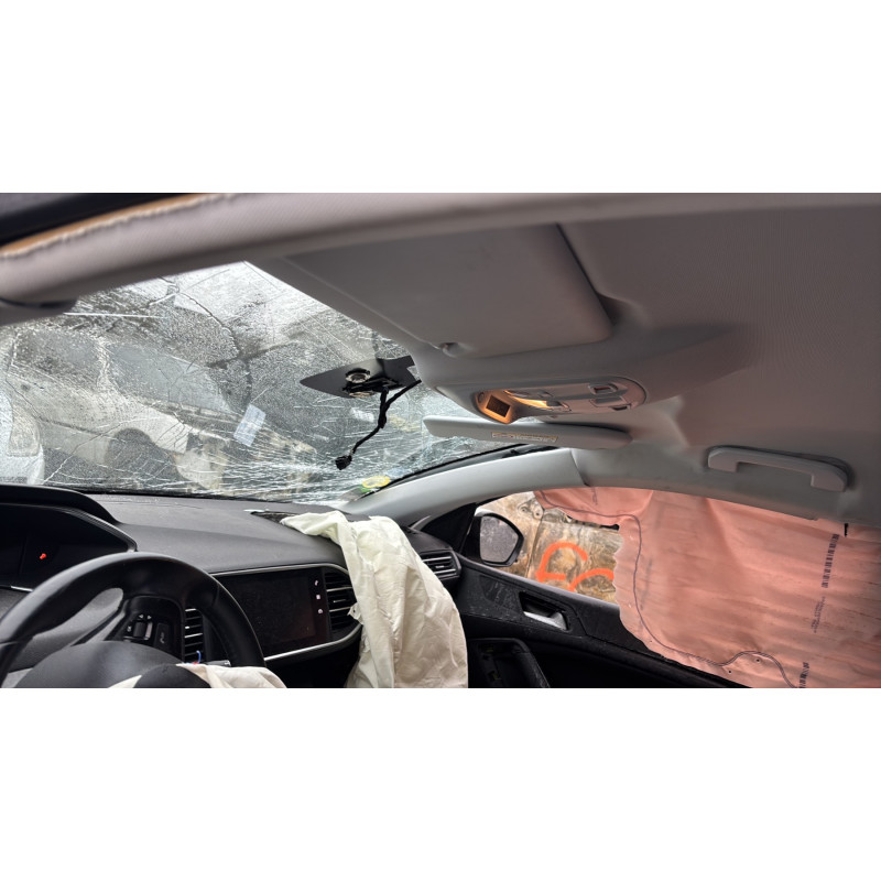 Porte avant gauche PEUGEOT 308 2 SW Photo n°20