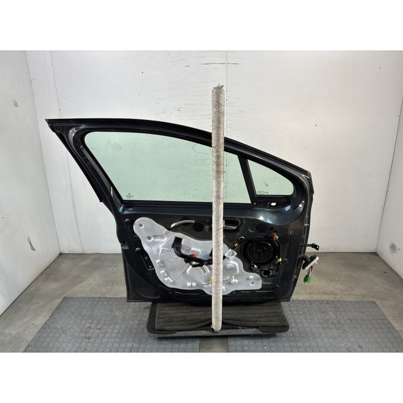 Porte avant gauche PEUGEOT 208 1 Photo n°3