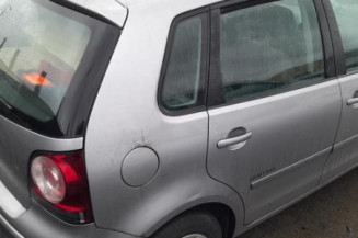 Glace retroviseur gauche VOLKSWAGEN POLO 4