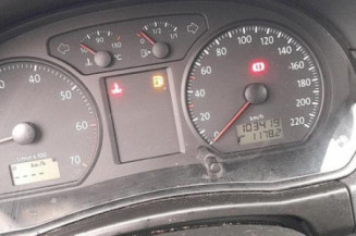 Glace retroviseur gauche VOLKSWAGEN POLO 4