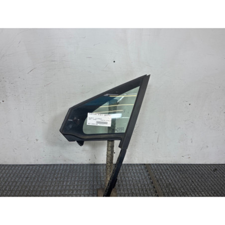 Custode avant gauche (porte) PEUGEOT 208 1 Photo n°1