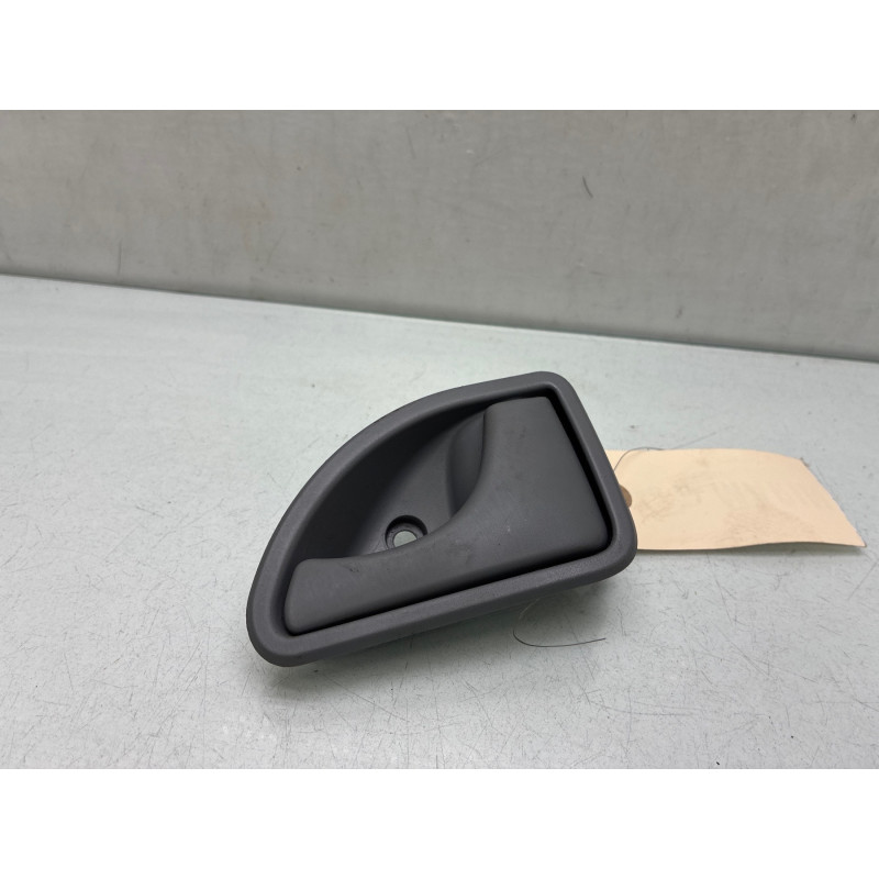 Poignee interieur avant droit RENAULT TWINGO 1 Photo n°1