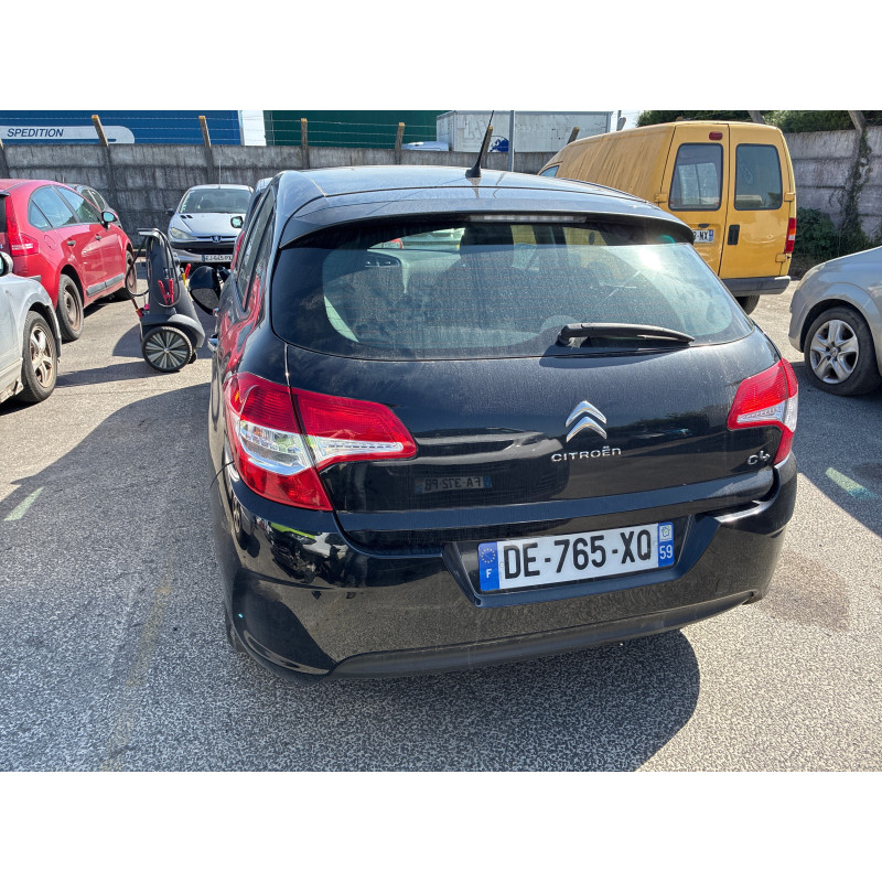 Pretensionneur de ceinture avant droit CITROEN C4 2 Photo n°9