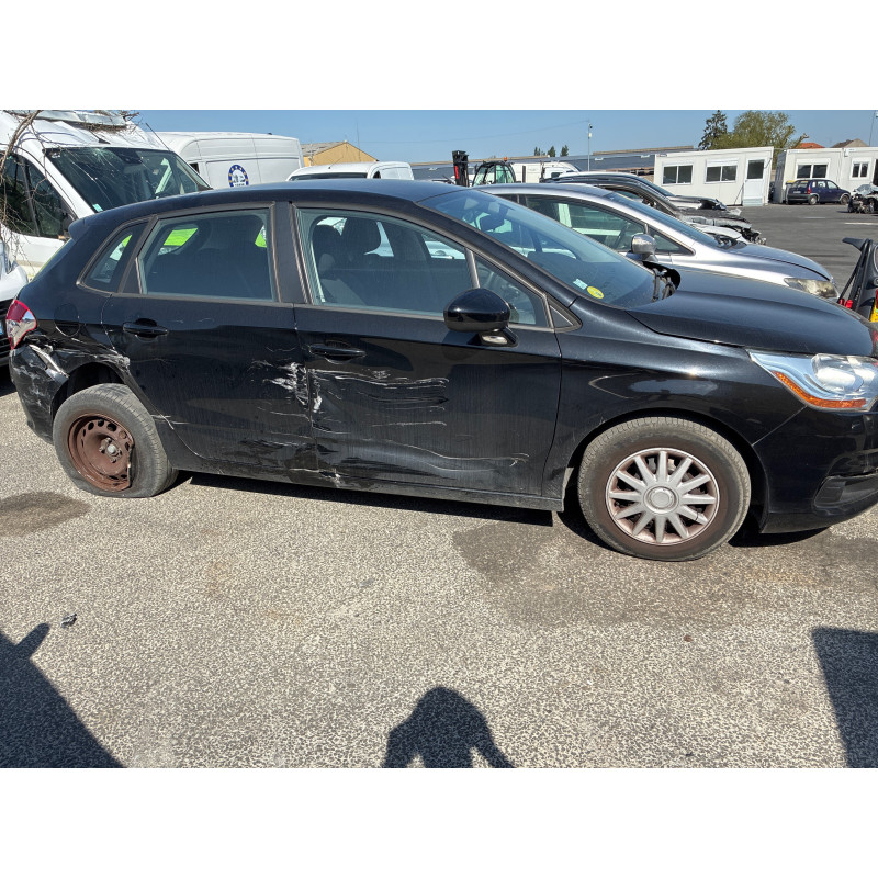 Pretensionneur de ceinture avant droit CITROEN C4 2 Photo n°11