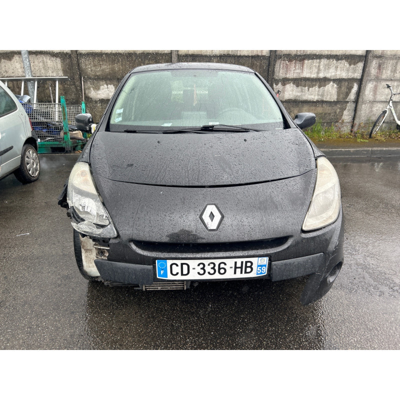 Bras essuie glace avant gauche RENAULT CLIO 3 Photo n°17