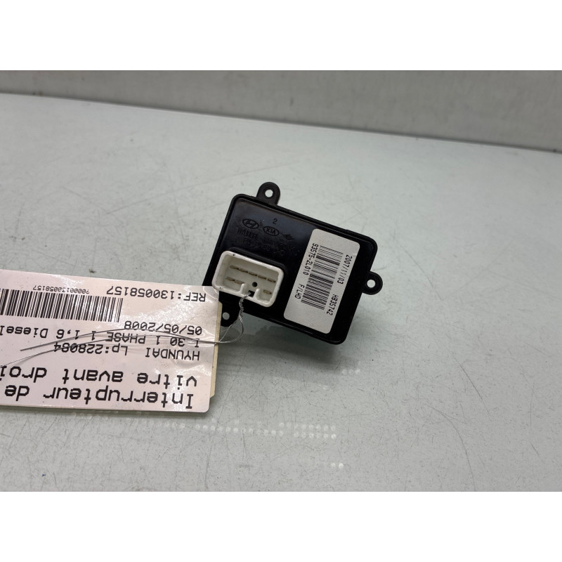 Interrupteur de leve vitre avant droit HYUNDAI I 30 1 Photo n°2