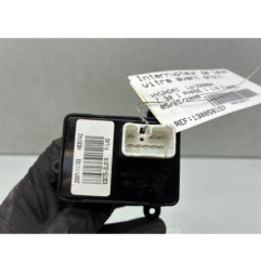 Interrupteur de leve vitre avant droit HYUNDAI I 30 1