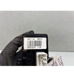 Interrupteur de leve vitre avant droit HYUNDAI I 30 1