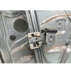 Leve vitre electrique avant droit HYUNDAI I 30 1