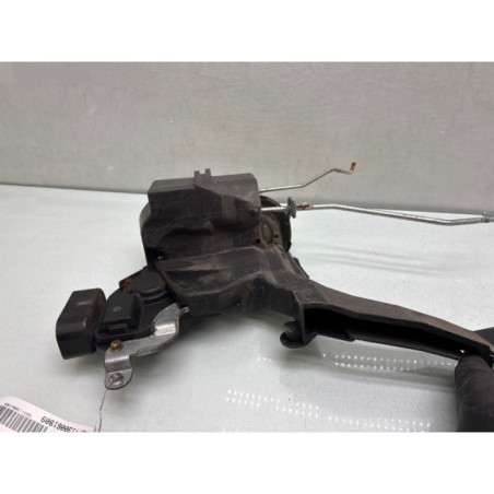 Serrure avant droit TOYOTA RAV4 2