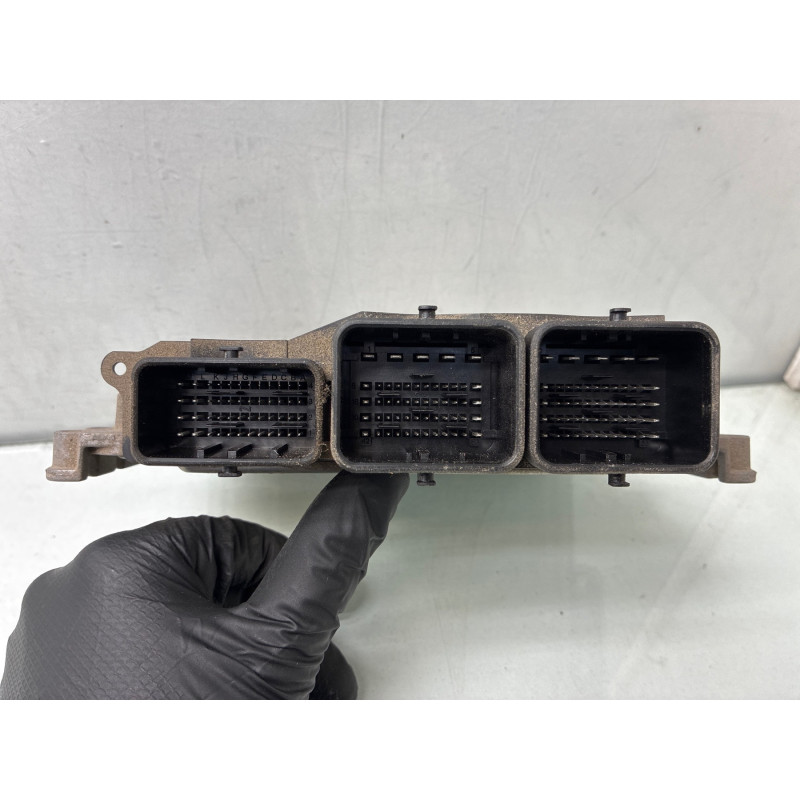 Calculateur moteur PEUGEOT 207 Photo n°2