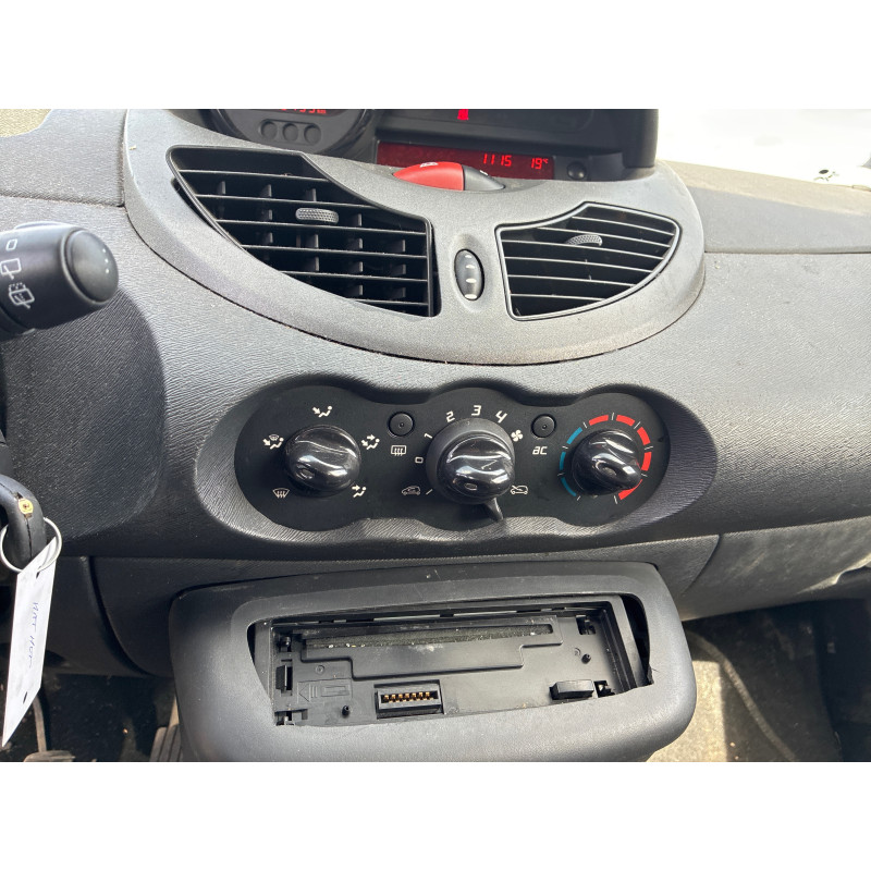Commodo phare RENAULT TWINGO 2 Photo n°20